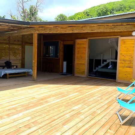 Charmant Bungalow Tout Confort Climatise - Terrasse Et Acces Plage ! Deshaies Exteriér fotografie